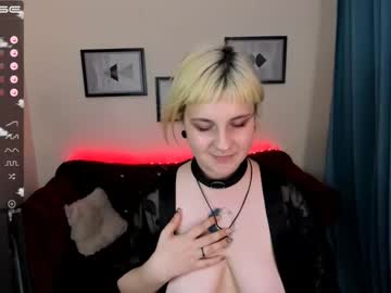 Naked cam girl yolandi_toit image #2146877