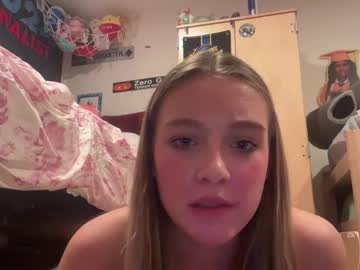 Naked cam girl lexaarose05 image #4040193