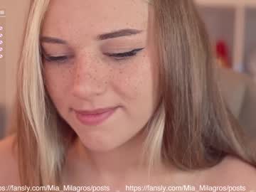 Naked cam girl mia_milagros image #2262393
