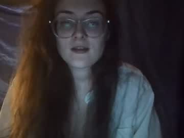 Naked cam girl eyadivine image #3945244