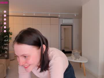 Naked cam girl megancooks image #3914632