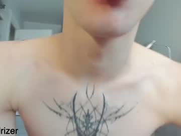 Naked cam man horny_jerk_roy_prick2001 image #1670036