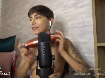 Naked cam girl lucia_ferri image #1911689