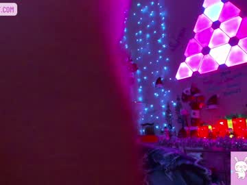 Naked cam girl butterybubblebutt image #3389237