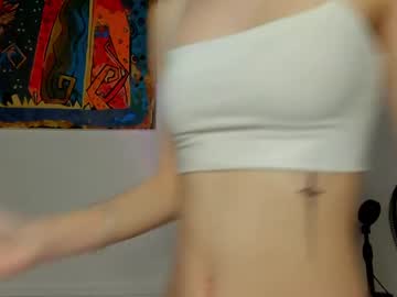 Naked cam girl pureflowerrr image #4062387