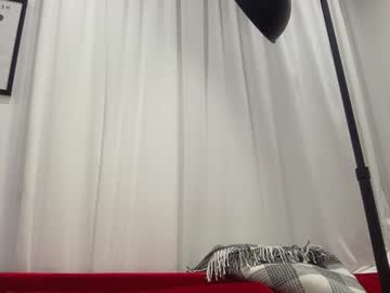 Naked cam girl strawberryjamx image #795196