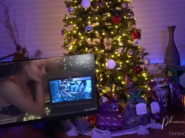 Naked cam girl phoenix_taylor image #719087