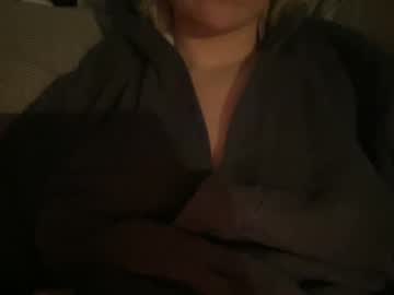 nataliereign24 naked cam