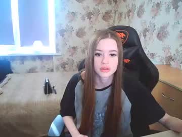 Naked cam couple lolly_girl342 image #1766674
