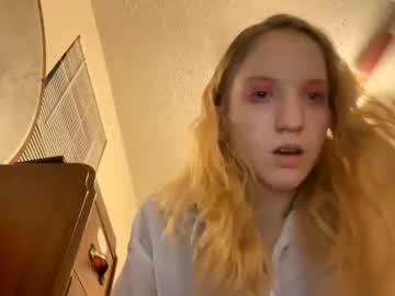 Naked cam girl str4wberryshortcake image #3953561