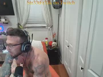 Naked cam couple mrstr33tfr33k image #4083870
