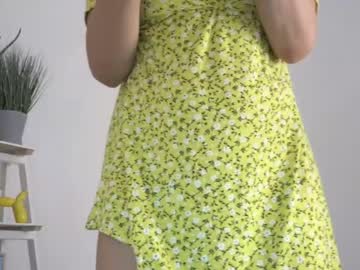 Naked cam girl english_rose__ image #2207102