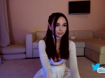 Naked cam girl hollyextra image #3056105