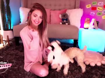 Naked cam girl aubrilee image #1752385