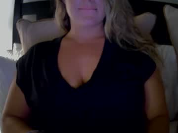 Naked cam girl insatiableigh image #2034140
