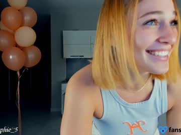 Naked cam girl sophie_5 image #2549749