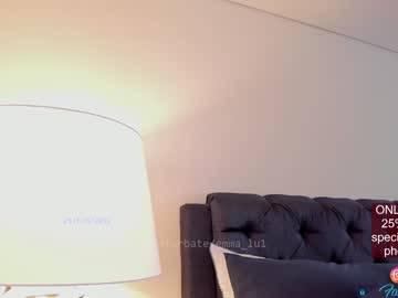 Naked cam girl emma_lu1 image #1210782