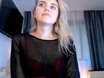 Naked cam girl amourvenenum image #2801678
