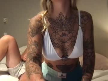 Naked cam couple lexiplays69 image #2614962