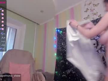 Naked cam girl danikanappi image #1323376