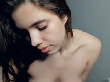 Naked cam girl in_steps_lo image #3948751