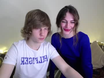 Naked cam girl mrs_april image #3400867
