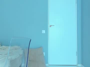 Naked cam girl star_gazing image #1853852