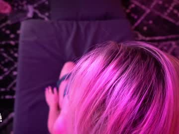 Naked cam girl blazefyre image #128872