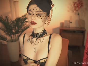 Naked cam girl auddicted image #1156775