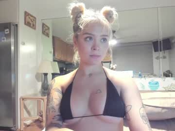 Naked cam girl honey_sunshine image #2529719