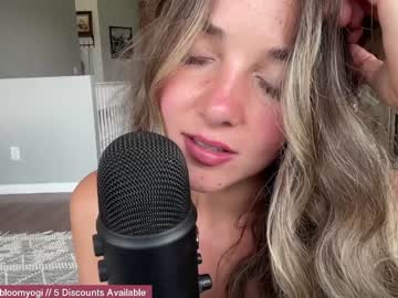 Naked cam girl bloomyogi image #1621200