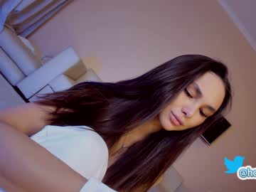 Naked cam girl hollyextra image #3293786