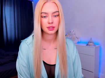 Naked cam girl 8a8y_nura image #3884296
