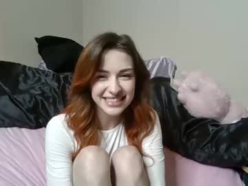 Naked cam girl milkywhiiite image #2334230
