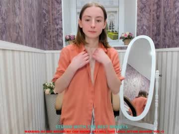 Naked cam girl kira_coy_ image #1897988