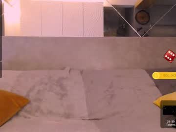 Naked cam girl cherrrish_ image #1898102