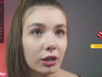 Naked cam girl hoolybunny image #3077350