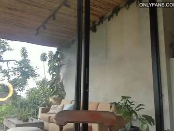 Naked cam girl n_o_v_a image #3593935