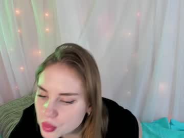 eva_touch naked cam
