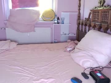 Naked cam girl rima_yasashi image #2425493