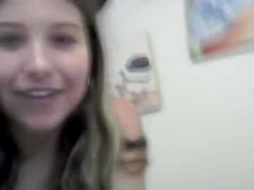 Naked cam girl hannahcloe image #68873