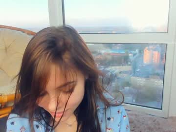 Naked cam girl elza_9 image #1648990