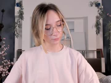Naked cam girl sadieevelyn image #2556278