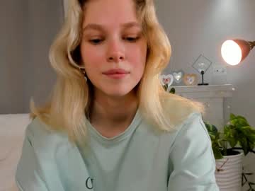 Naked cam girl coventinadavy image #3997238