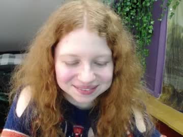 Naked cam girl molly_redhead image #1009484