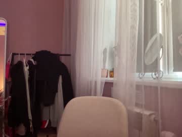 Naked cam girl cutie_elly image #2265574