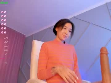 Naked cam girl aerri_lee image #1489387