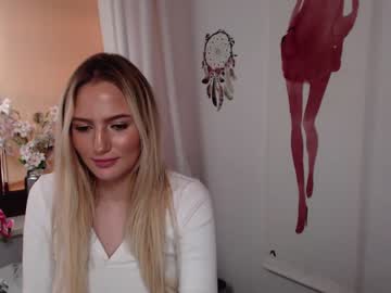 Naked cam girl shy_zorii image #1582736