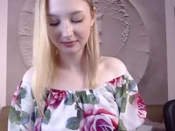 Naked cam girl marykallie image #2293614