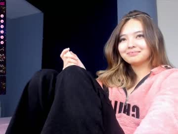 Naked cam girl tokpokki_m image #2764862